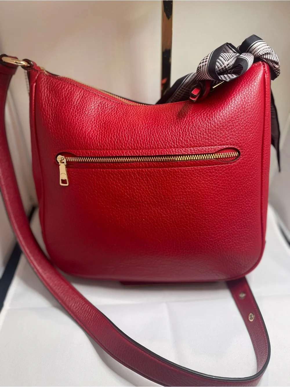 Coach Ellie File Bag in Red Pebbled Leather (C1648) - Picture 2 of 9
